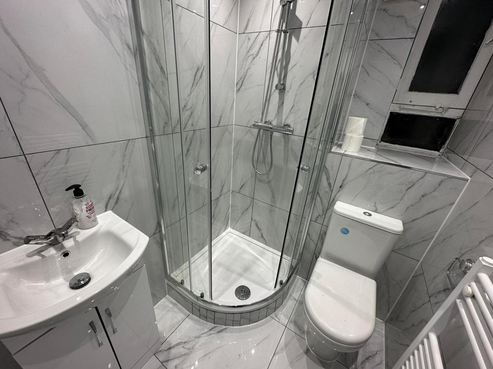 Apartament 3 Bedroom King Cross Station City Centre