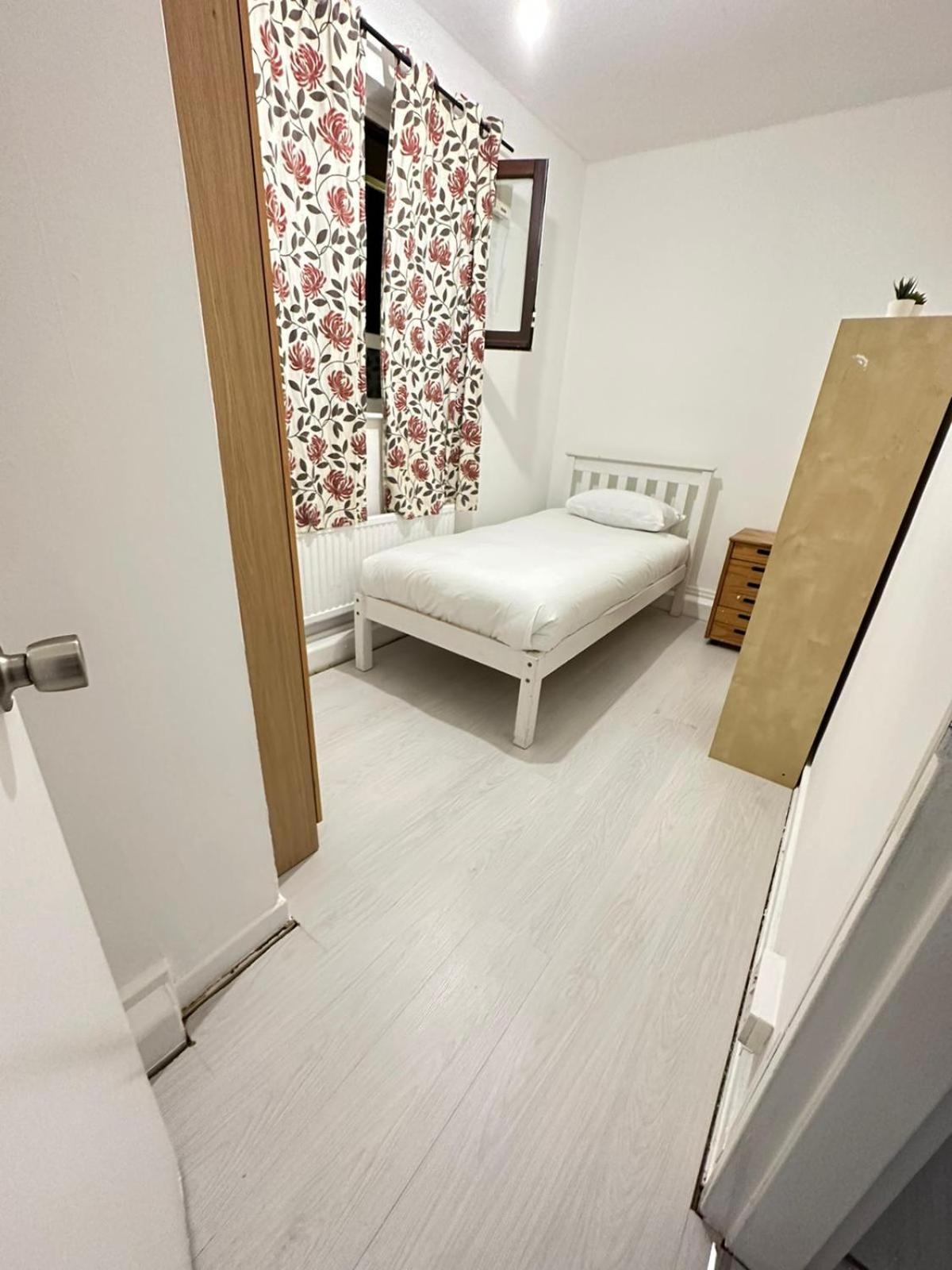 3 Bedroom King Cross Station City Centre Apartament *